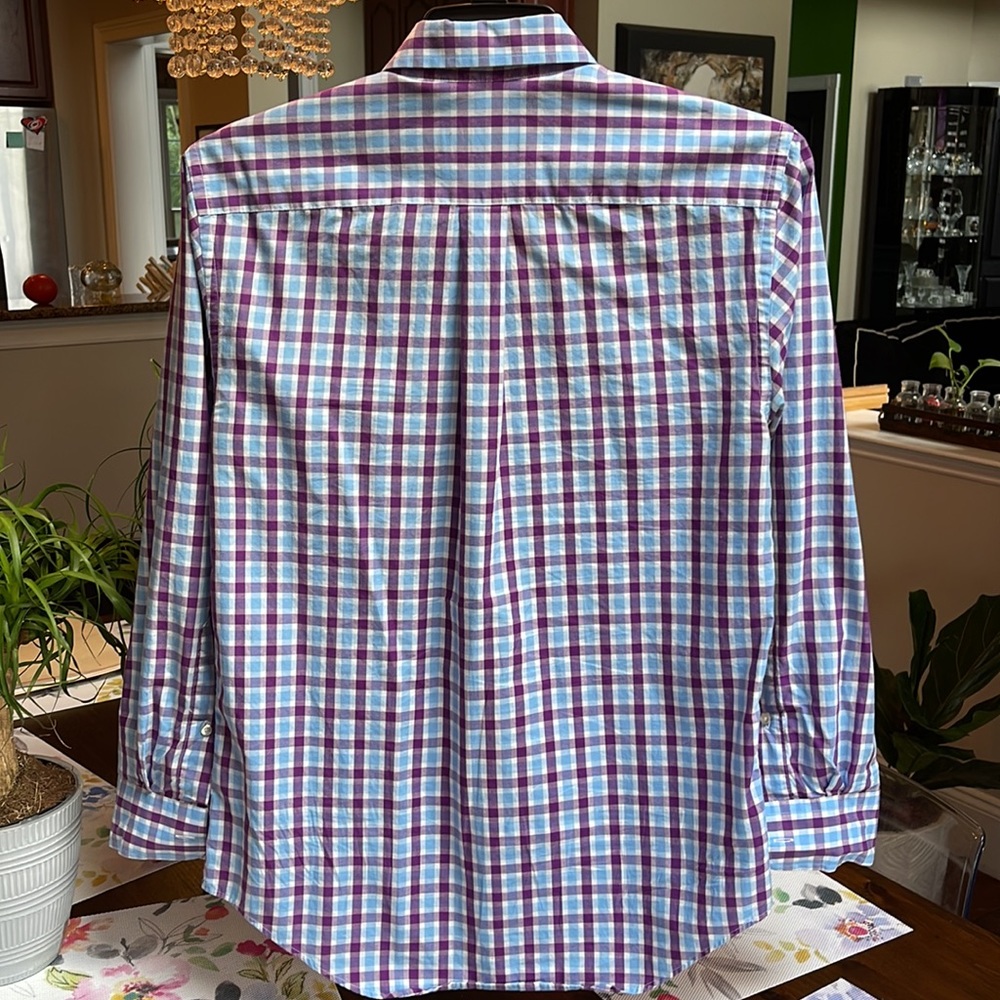 Vineyard vines, button down - Picture 3 of 3